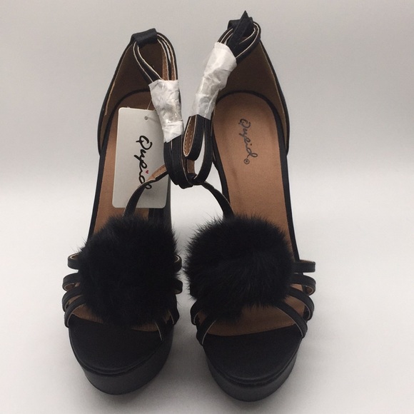 Qupid Woman’s Beat-58X Black Platform Chunky Heels Rabbit Fur Size 7 - Picture 4 of 14